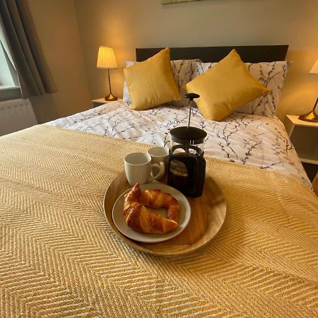 The Gate Lodge At Dunnanew - 4 Star- Sleeps 5 Seaforde ภายนอก รูปภาพ