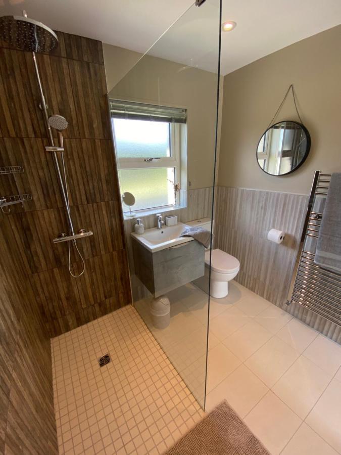 The Gate Lodge At Dunnanew - 4 Star- Sleeps 5 Seaforde ภายนอก รูปภาพ