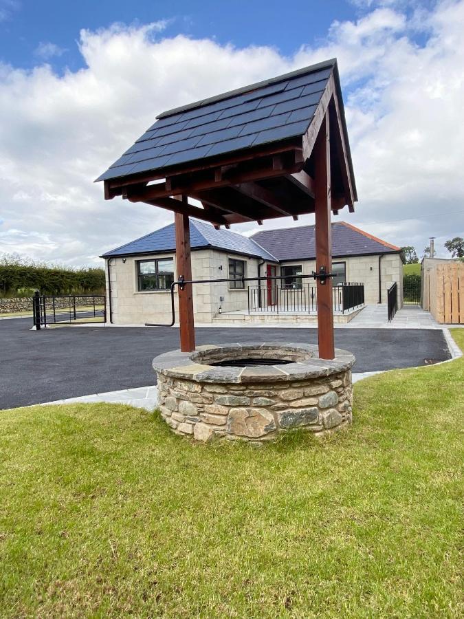 The Gate Lodge At Dunnanew - 4 Star- Sleeps 5 Seaforde ภายนอก รูปภาพ