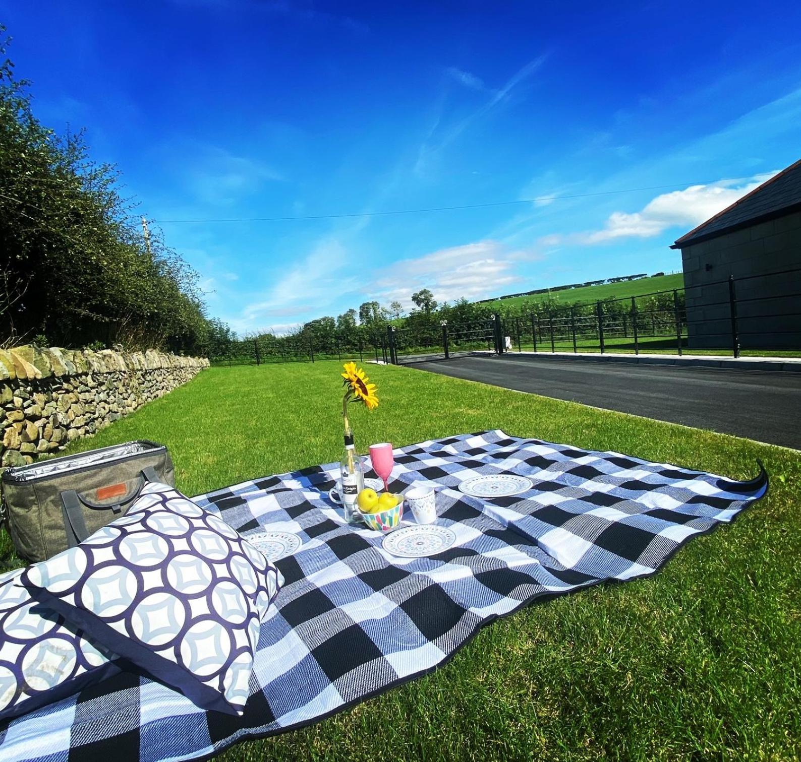 The Gate Lodge At Dunnanew - 4 Star- Sleeps 5 Seaforde ภายนอก รูปภาพ